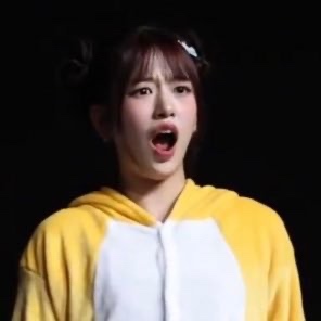 黃莉筠 鼠狼