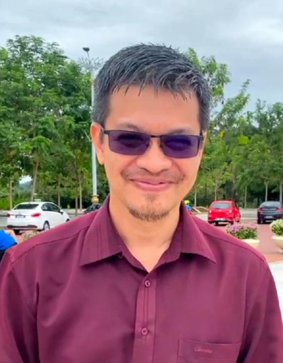 Badri Zubir