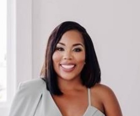 Dennetta Lewis