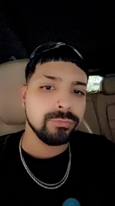 Andrew Flores