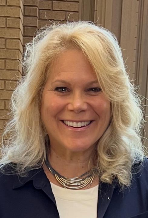 Tracey Lindler