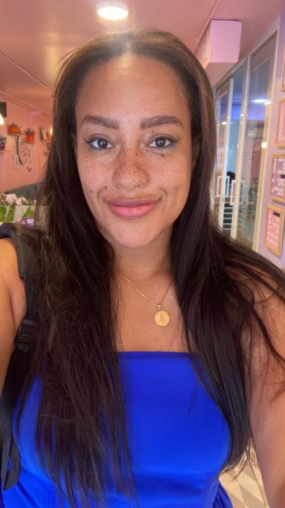 Nadia Angulo Bennett