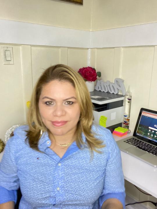 Reina Castillo