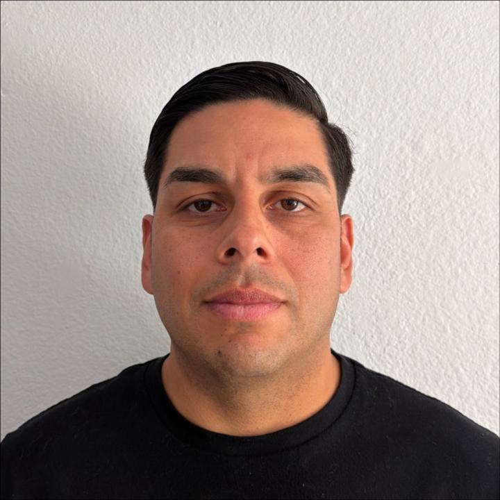 Chris Velez