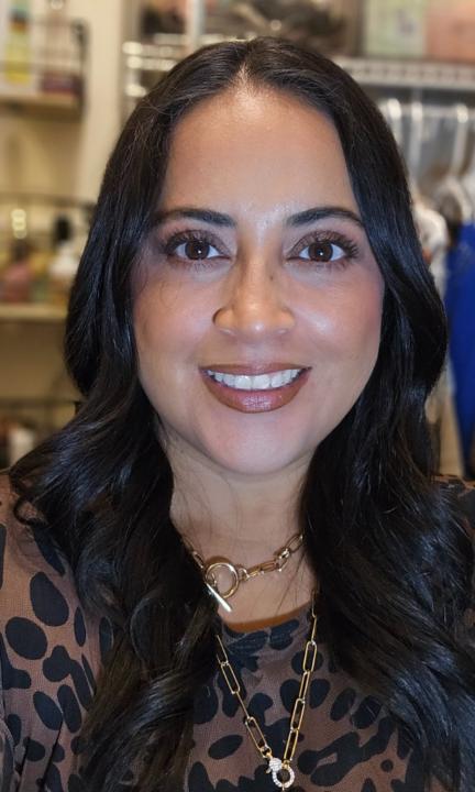 Mirna Castaneda