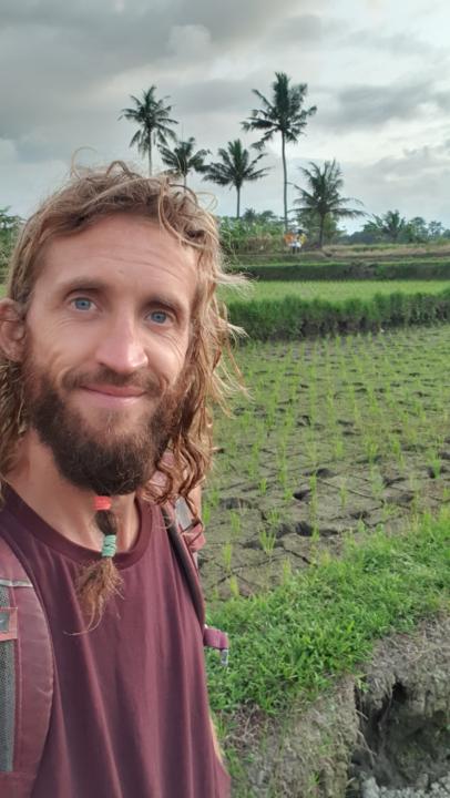 Outgrowing old bonds