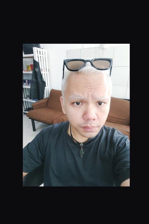 William Liong
