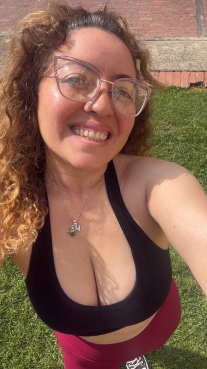 Anami León