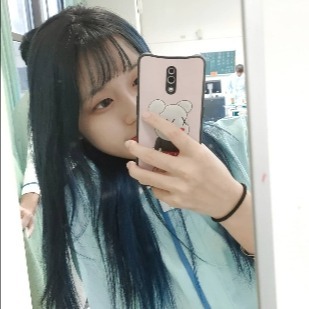 沈 鈺欣