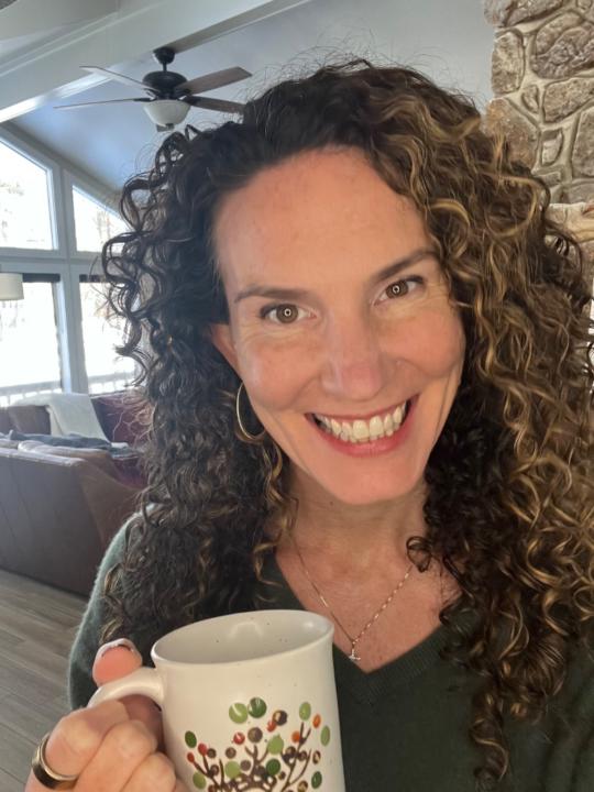 Amy Henderson