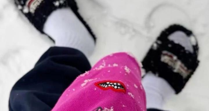 Reselling crypto, dropshipping