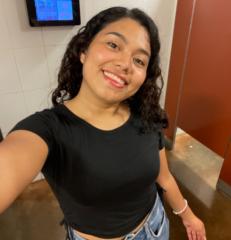 Cinthya Gallegos