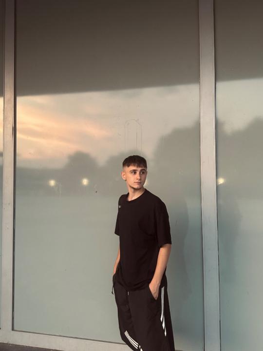 Arón Hernández Moreno