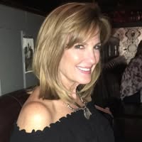 Lynda Hall