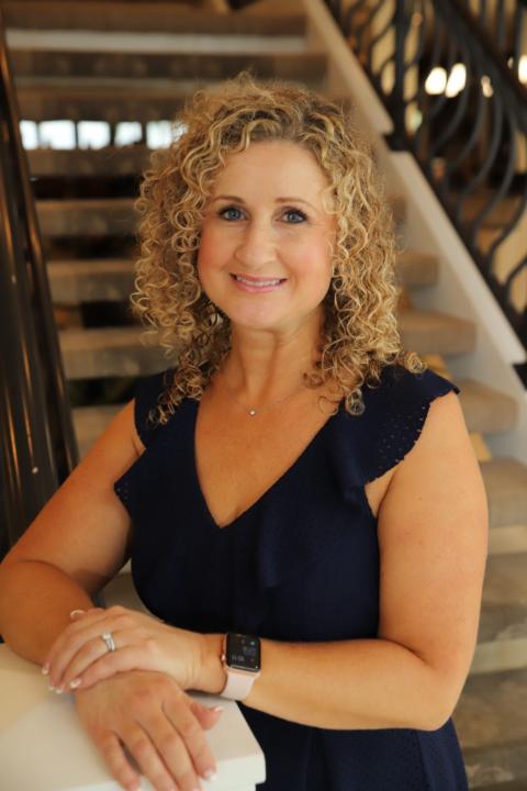 Debbie Leiendecker