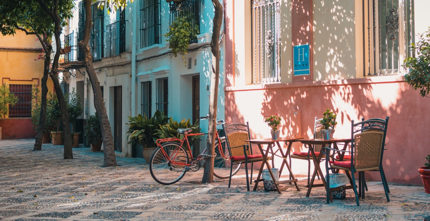 Spain! Why Spain is a Top Choice for Retirees