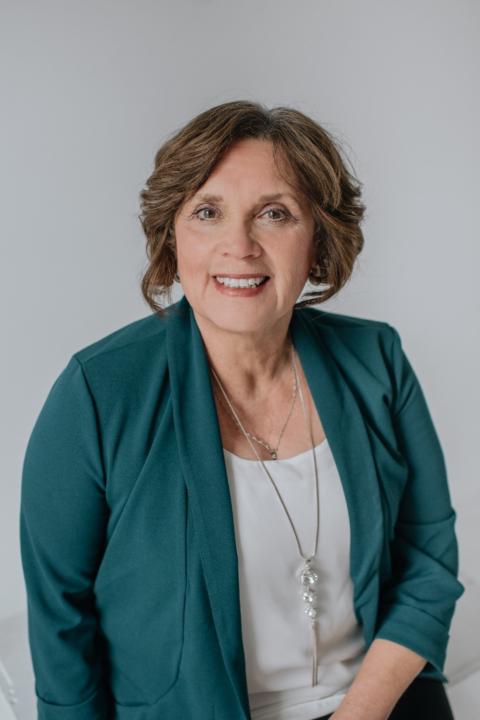 Cindy Ray