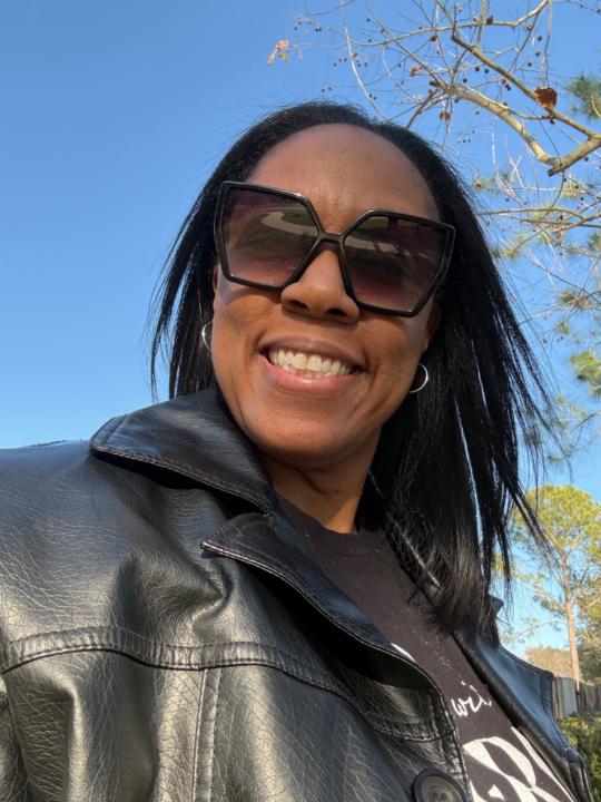 Jenelle Knox-Francois