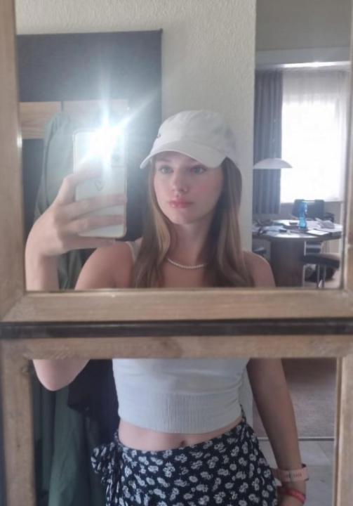 Laura Wurzel