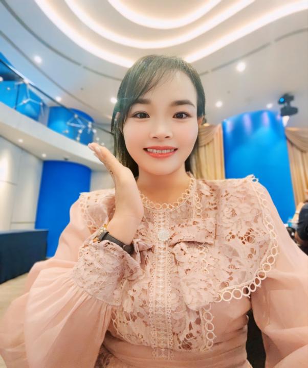 Thị Huệ Nguyễn