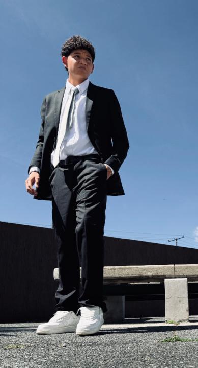 Sebastián Velasquez