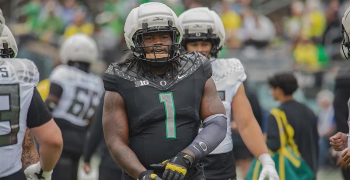 Few Defensive Tackles Move Like Bear Alexander... 😤