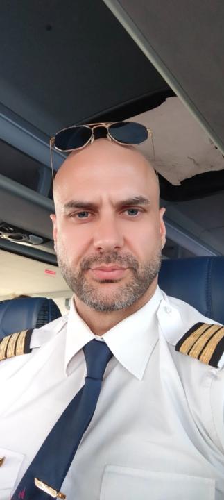 Manos Kontis
