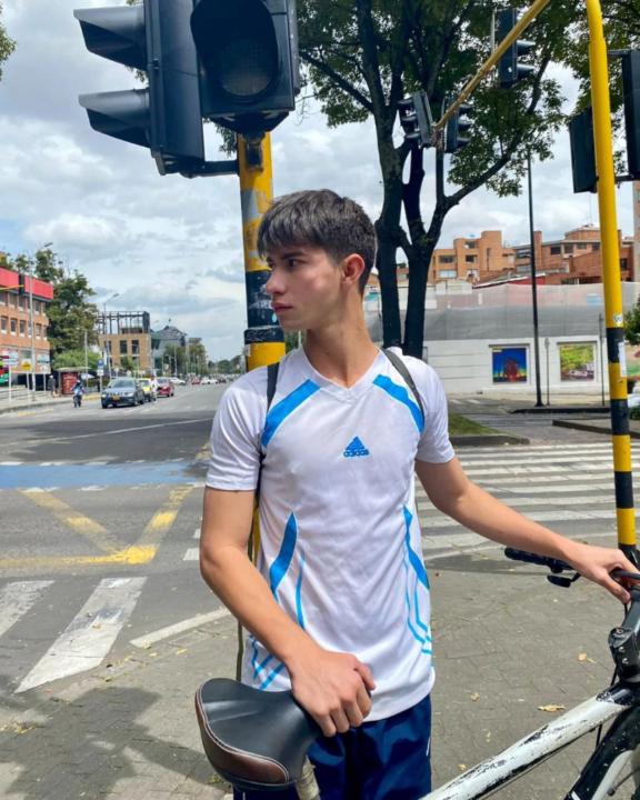 Alejandro Cárdenas