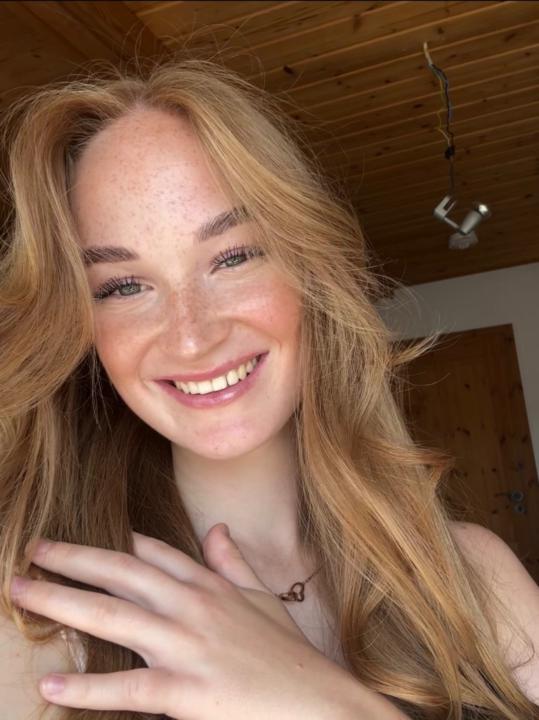 Kira Adamowicz