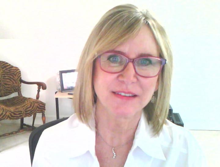 Deb Tracy