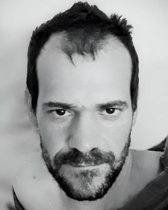 Olá! I'm... (your name) 👋