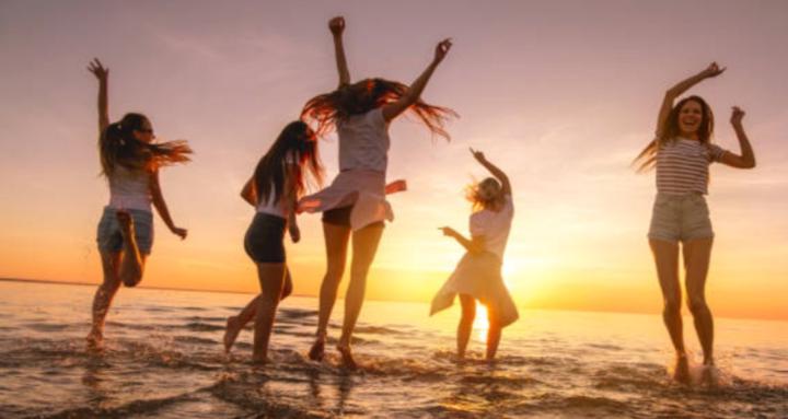 She Breaks The Cycle