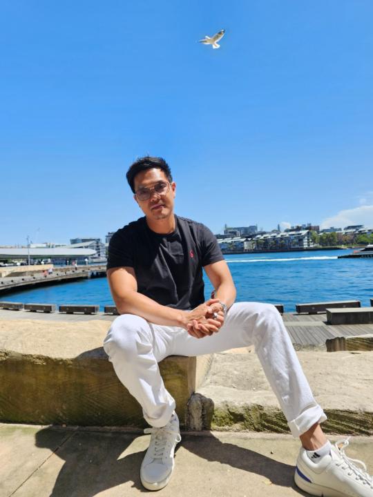 Dereck Thamrak