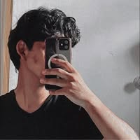 Carlos Alvarez