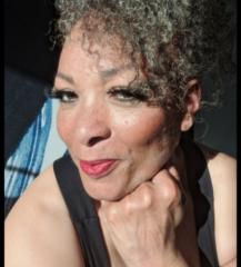 Donna J Huntley
