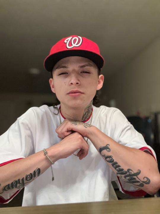 Adam Burgos
