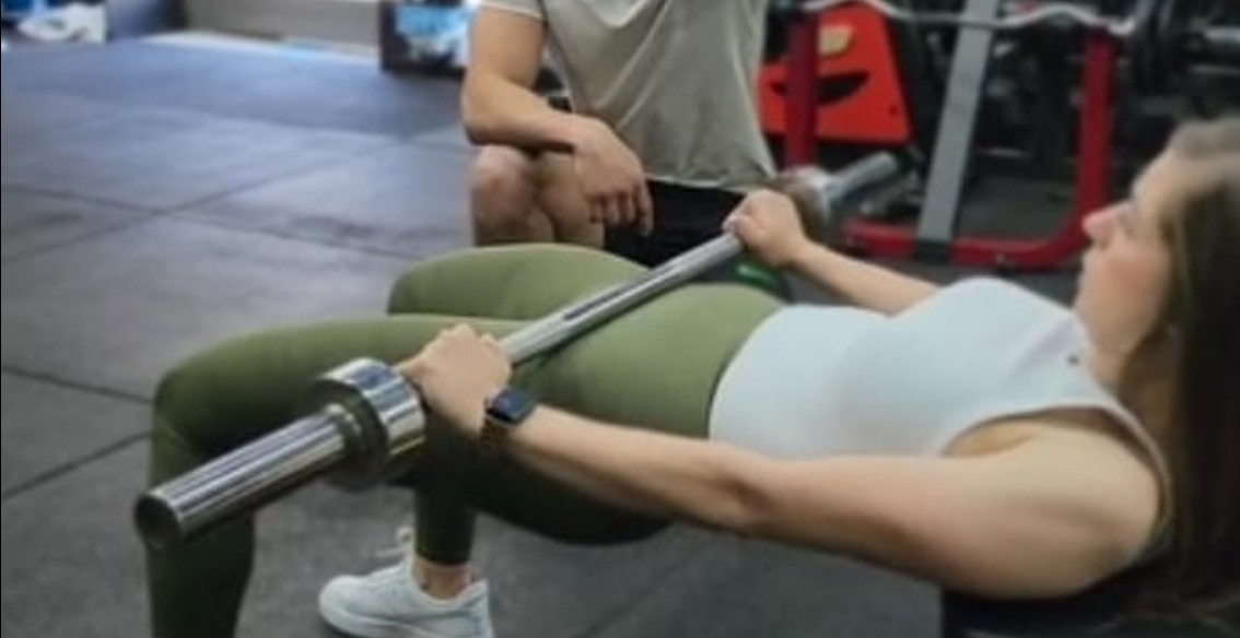 سلسلة خلفية: التمارين الدقيقة لتنسيق الجسم الانثوي