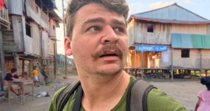 THE TRAVELING CIRCUS