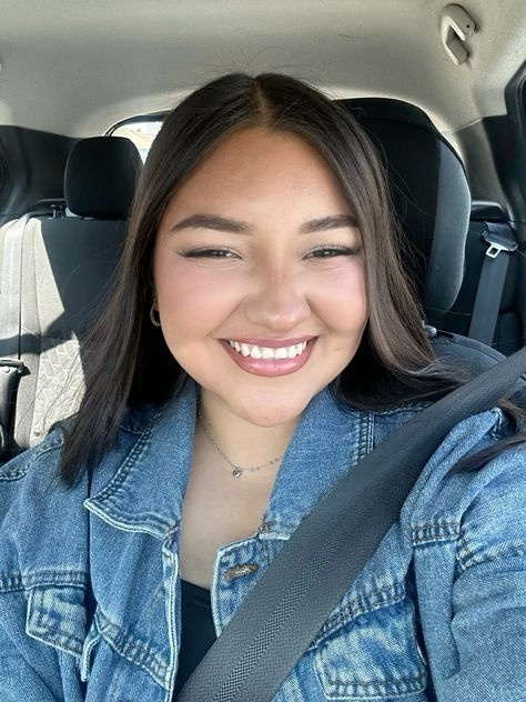 Ameila Praise