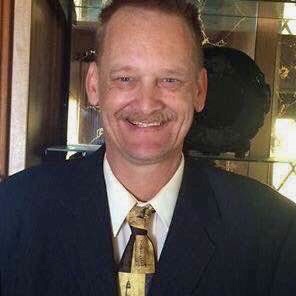 Charles Mull