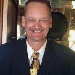 Charles Mull