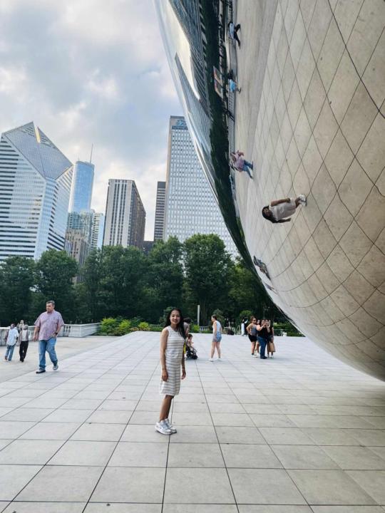 Баялаг Бүтээгч