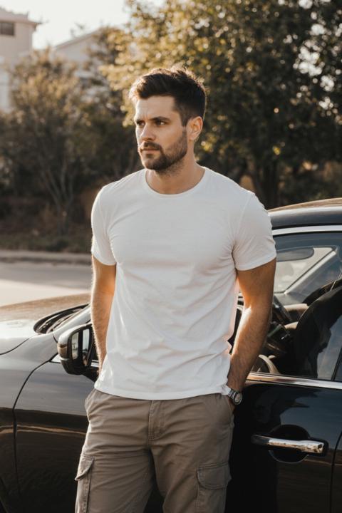Brad Leey