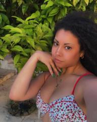 Iliana E