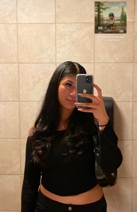 Elizabeth Rosales