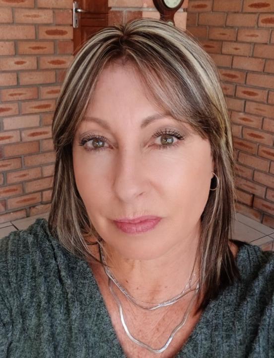 Paula Rowe
