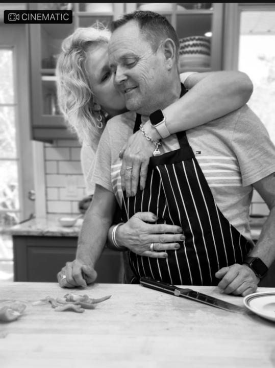 ✨ Where Food Meets Love (and your relationship finally gets fed) 💋🔥