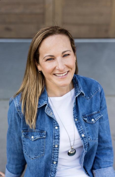 Learn how to Strengthen Your Coaching with an Online Course