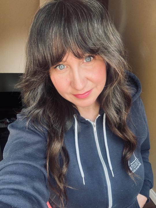 Amanda Candelora