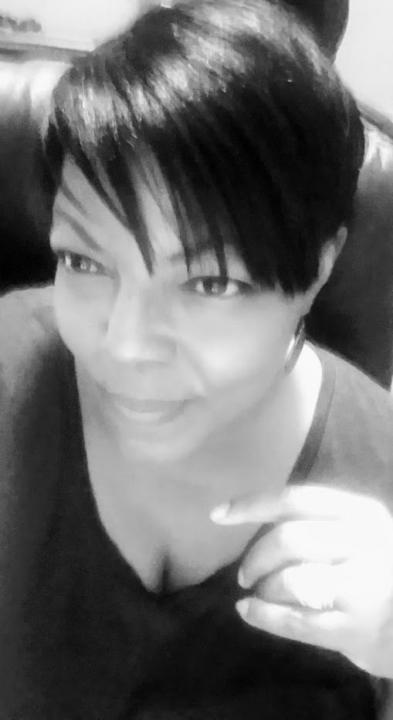 Yolanda Hall